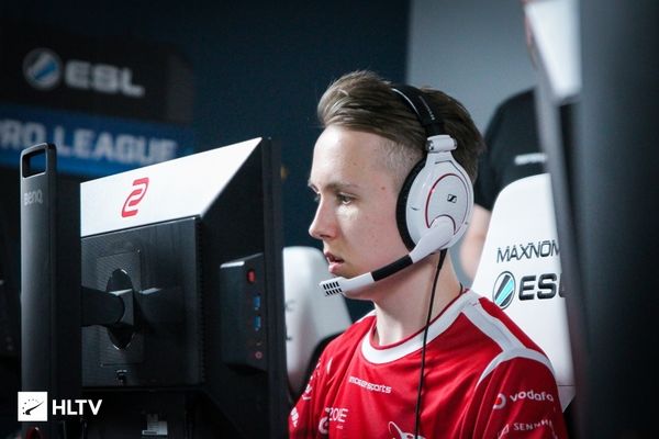 DOTA2 Spirit-Miposhka采访：我们想赢下每一局比赛